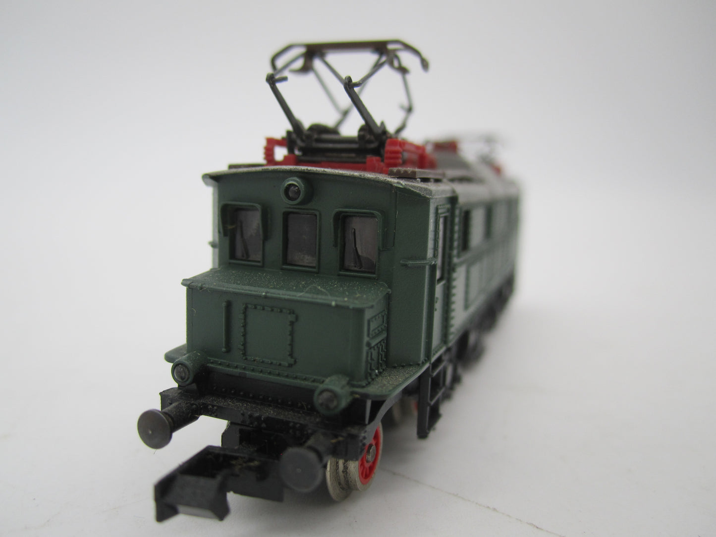 Arnold N - 2456 - E-loc, BR 117 van de DB