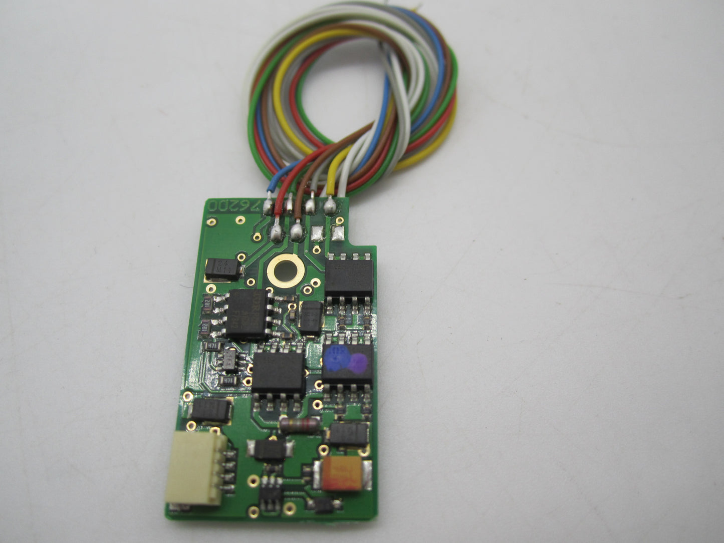 Uhlenbrock H0 - 76 200 - Multiprotocil decoder met 4-polige koppeling voor sound