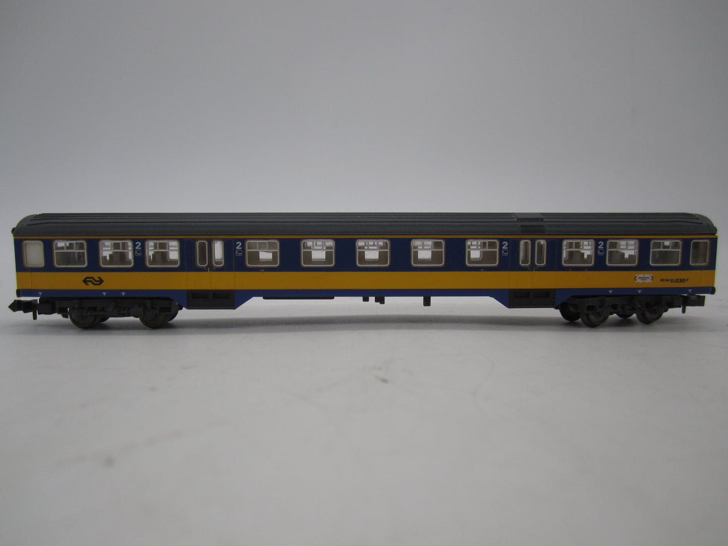 Fleischmann N - 8656 - Personenwagen Plan W van de NS, met verlichting