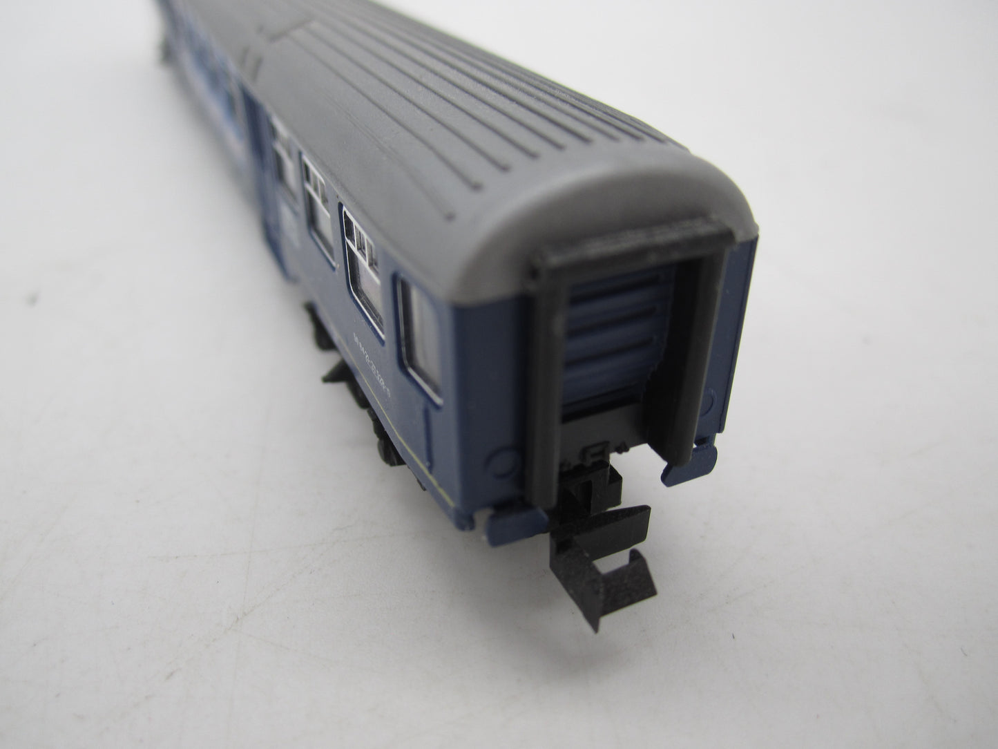 Fleischmann N - 8156 - Personenwagen Plan W van de NS, met verlichting