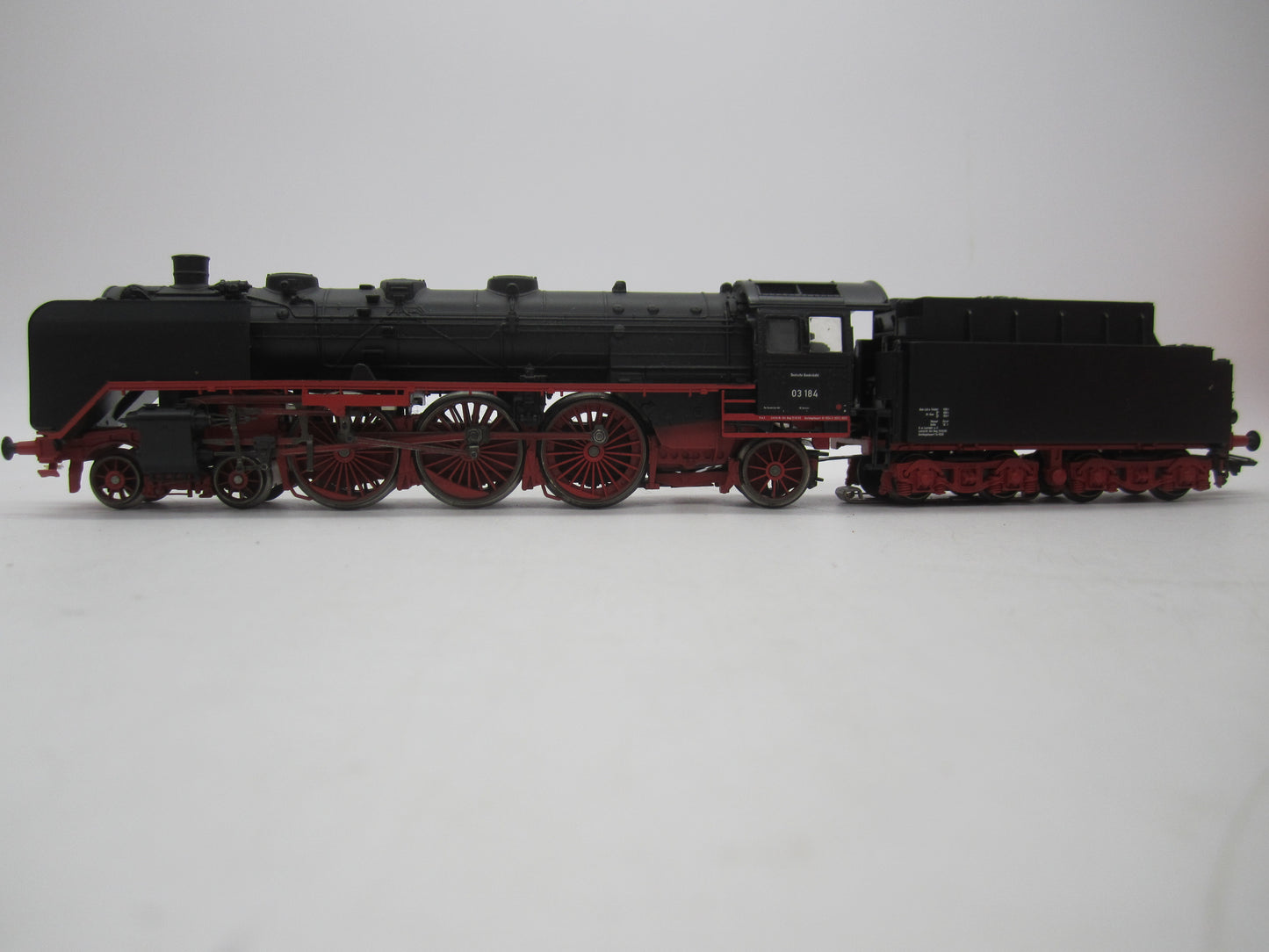 Märklin H0 - Uit set 29830 - Stoomloc met tender, BR 03 van de DB - MFX/Sound