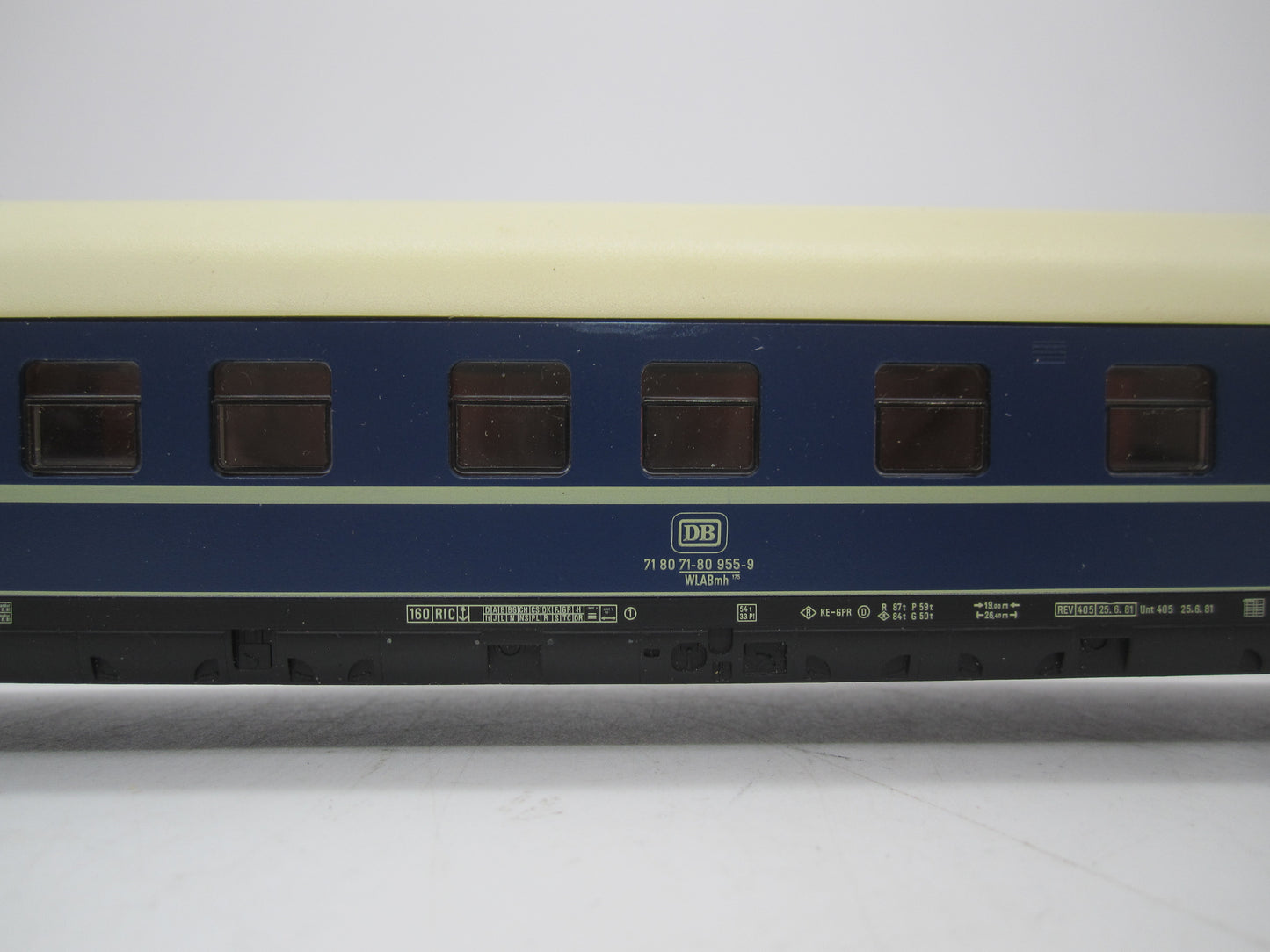 Fleischmann H0 - 5108 - TEN Slaapwagen van de DB, met verlichting