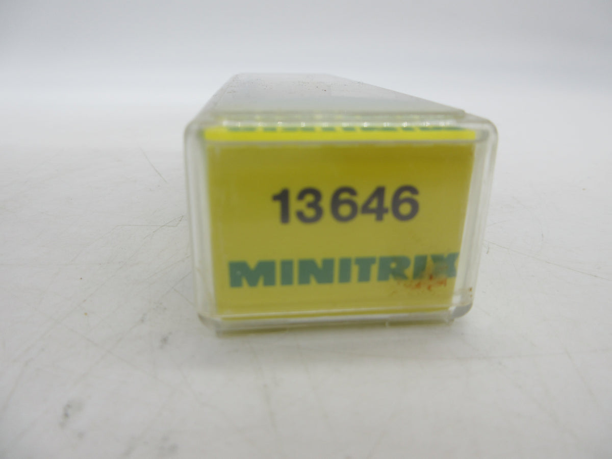 Minitrix N - 13646 - Gesloten goederenwagen "A. Hinsch & Co Fleischtransport" van de KPEV