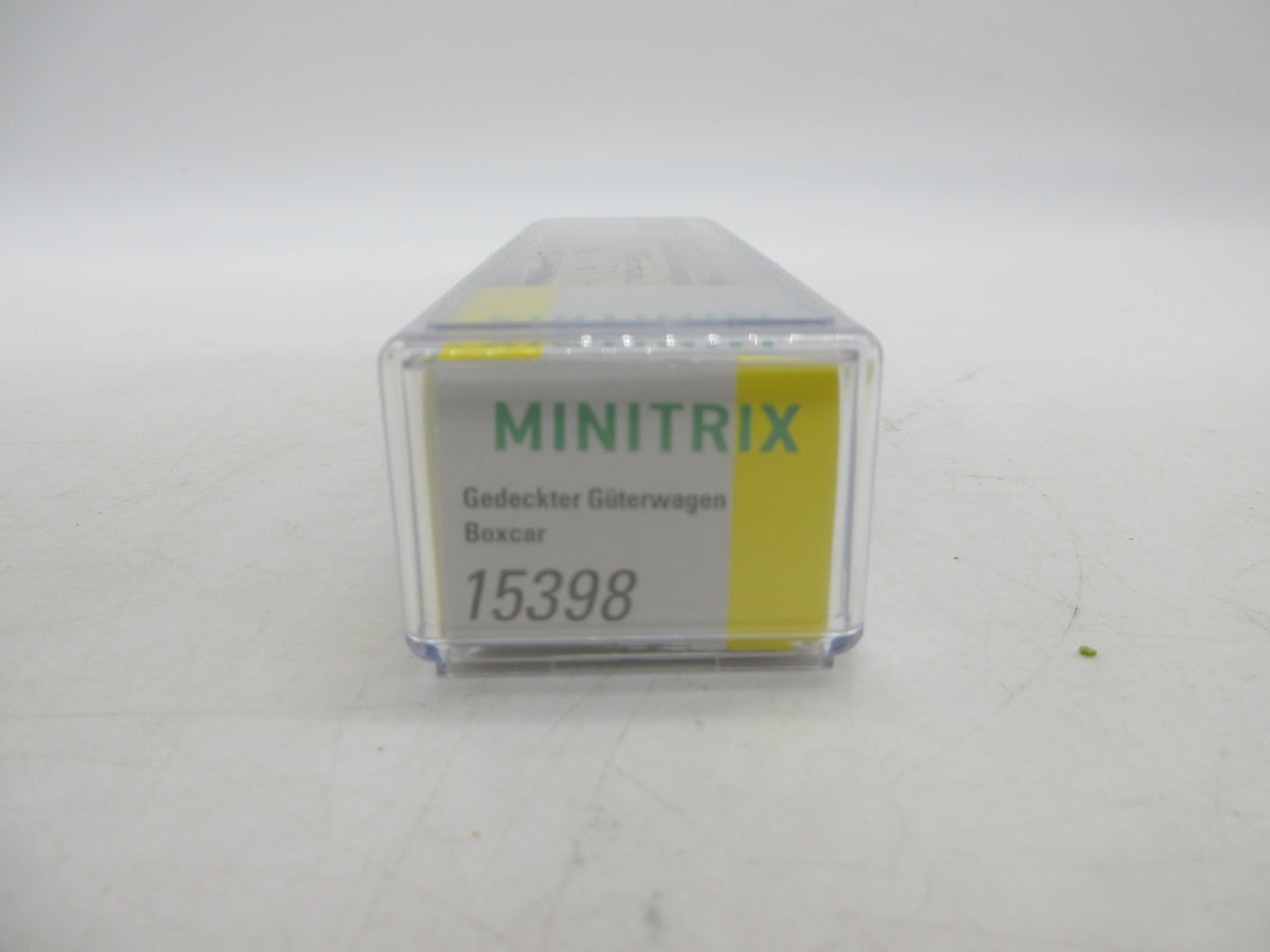 Minitrix N - 15398 - Gesloten goederenwagen "Triumph-Werke" van de DB