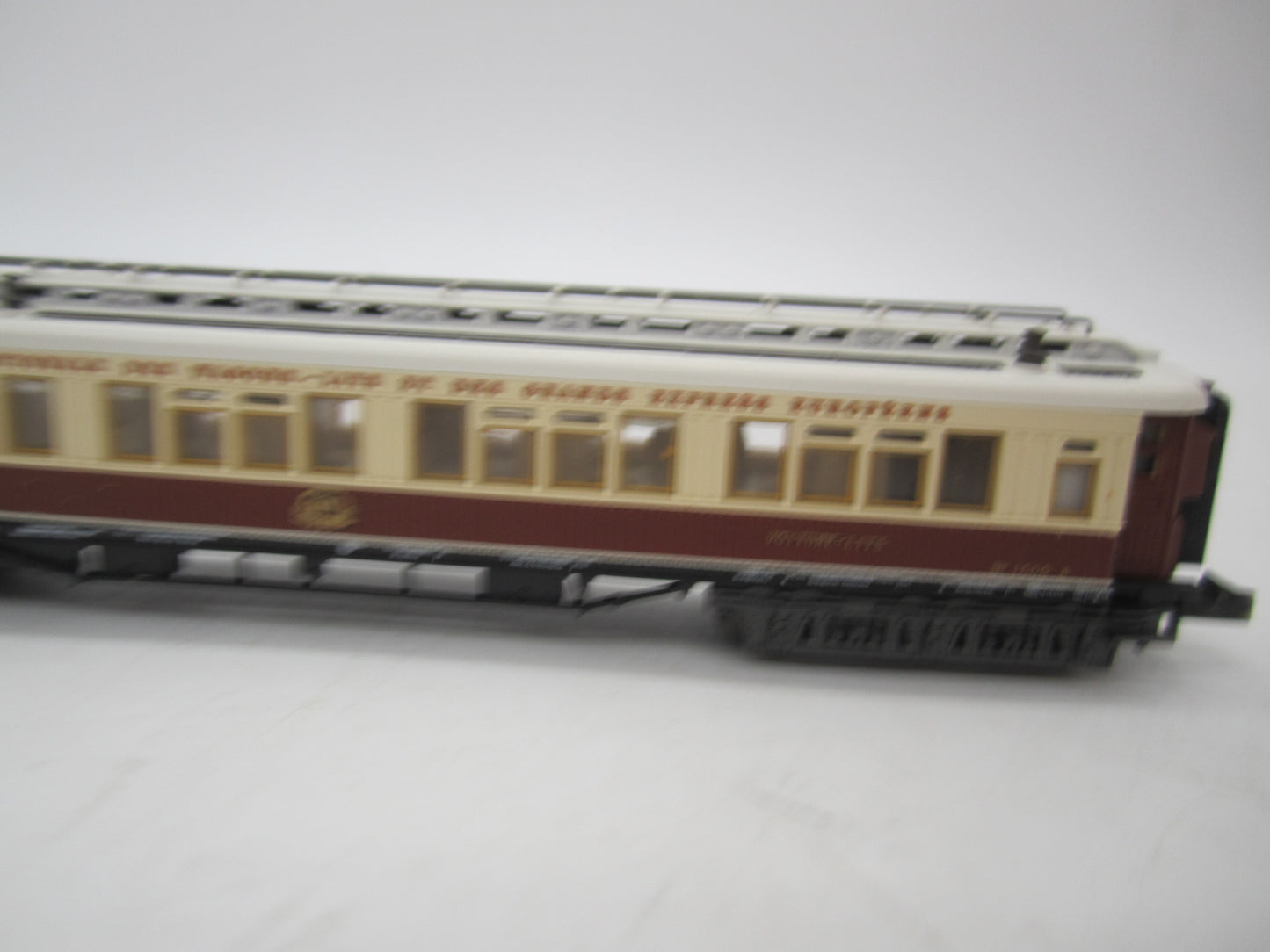 Minitrix N - 13180 - Personenrijtuig Oriënt Express van de CIWL, met verlichting