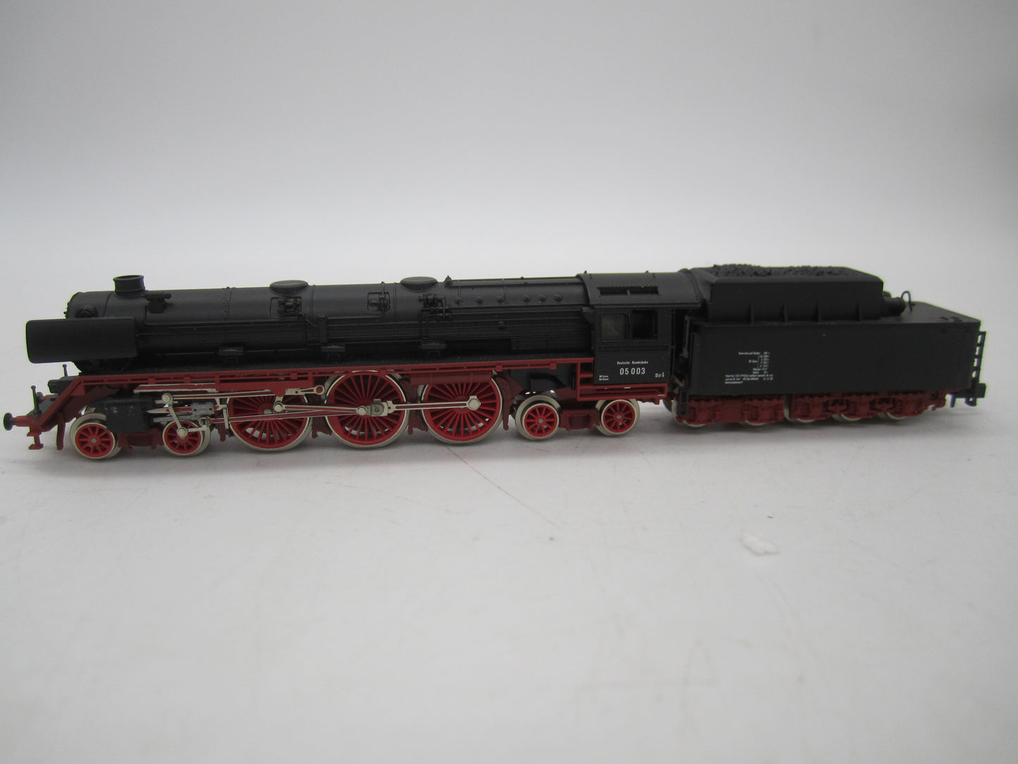 Arnold Rapido N - 2215 - Stoomloc met tender, BR 05 van de DB