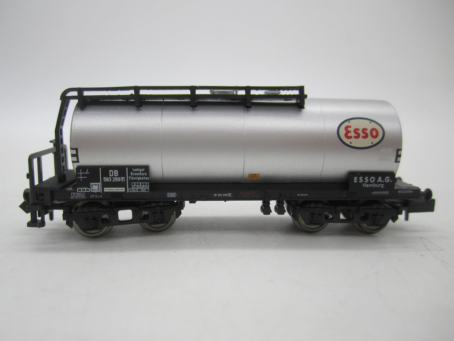 Minitrix N - 15420-07 - Ketelwagen "Esso" van de DB