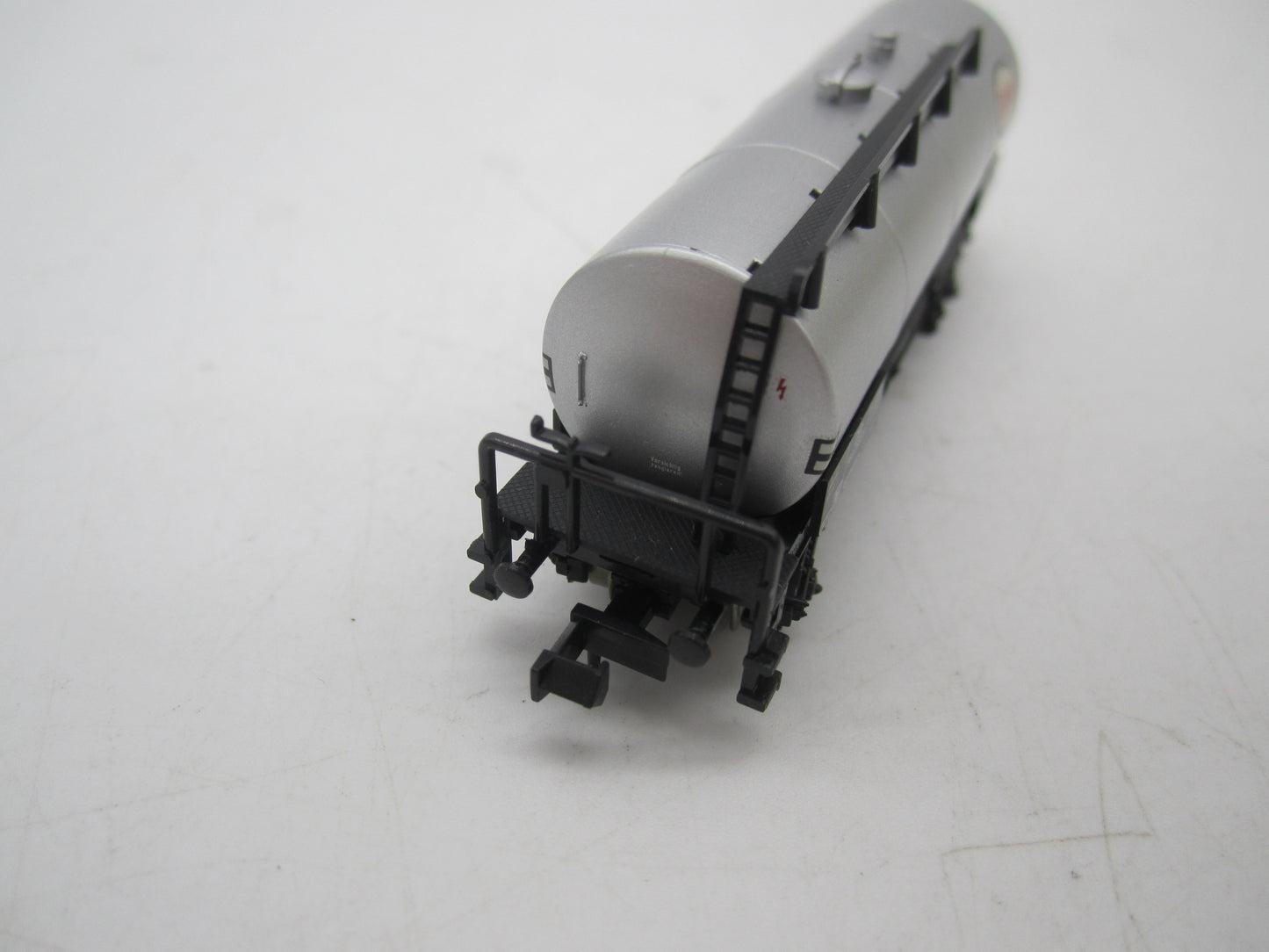 Minitrix N - 15420-07 - Ketelwagen "Esso" van de DB