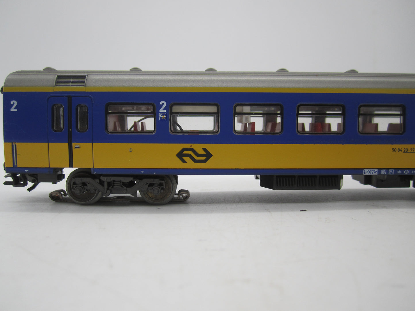 Märklin H0 - 4165 - Personenwagen 2e klas van de NS, met verlichting en kortkoppelingen