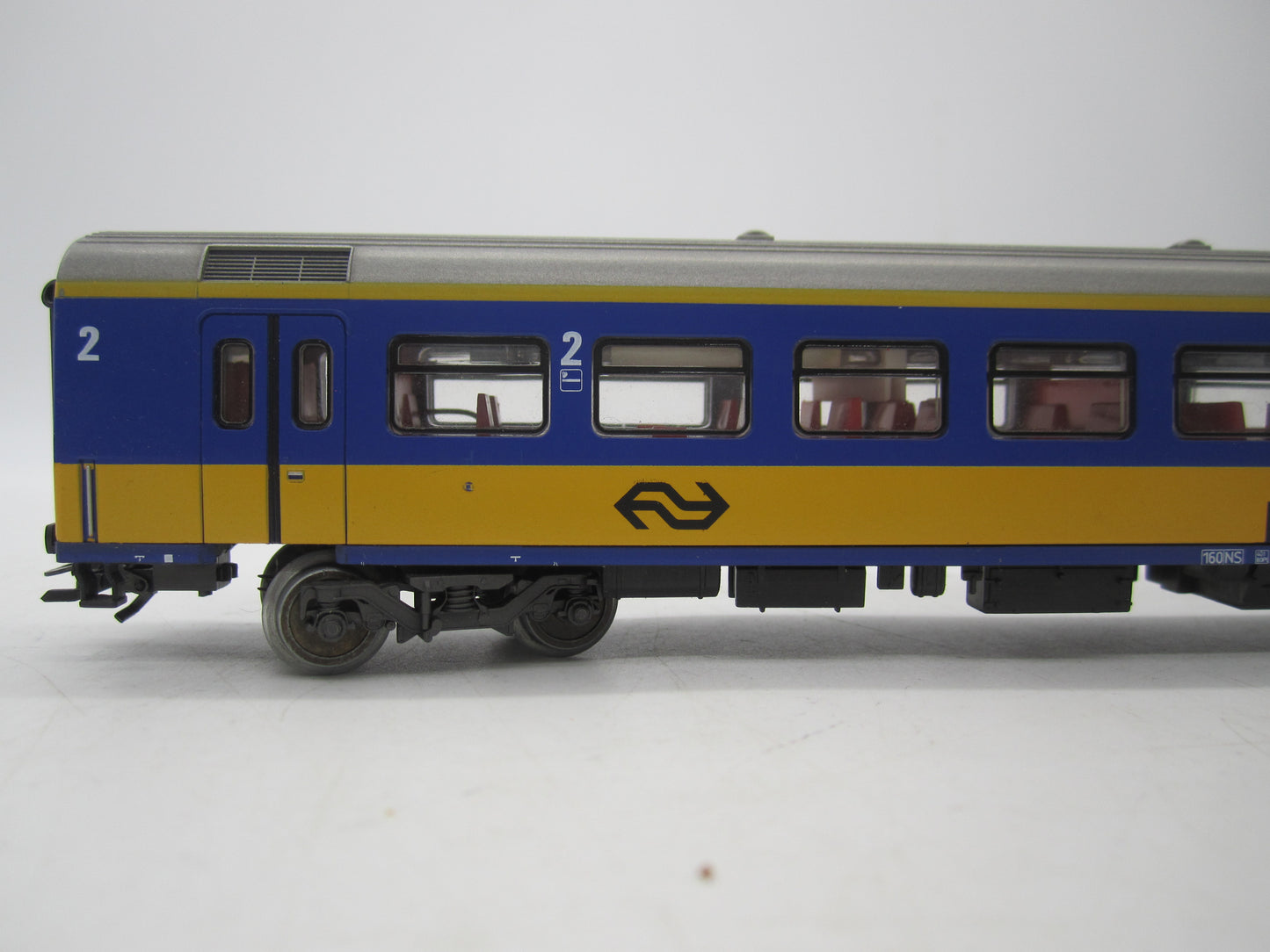 Märklin H0 - 4165 - Personenwagen 2e klas van de NS, met verlichting en kortkoppelingen