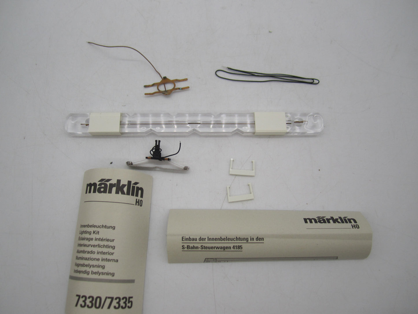 Märklin H0 - 7330 - Interieurverlichting met lichtbalk voor rijtuigen