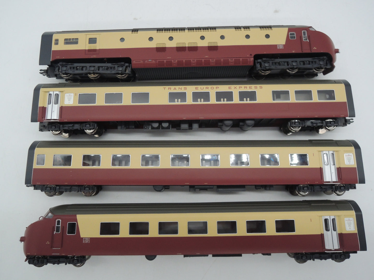 Trix H0 - 22132 - 4-delige RAm TEE van de SBB-CFF - Digitaal