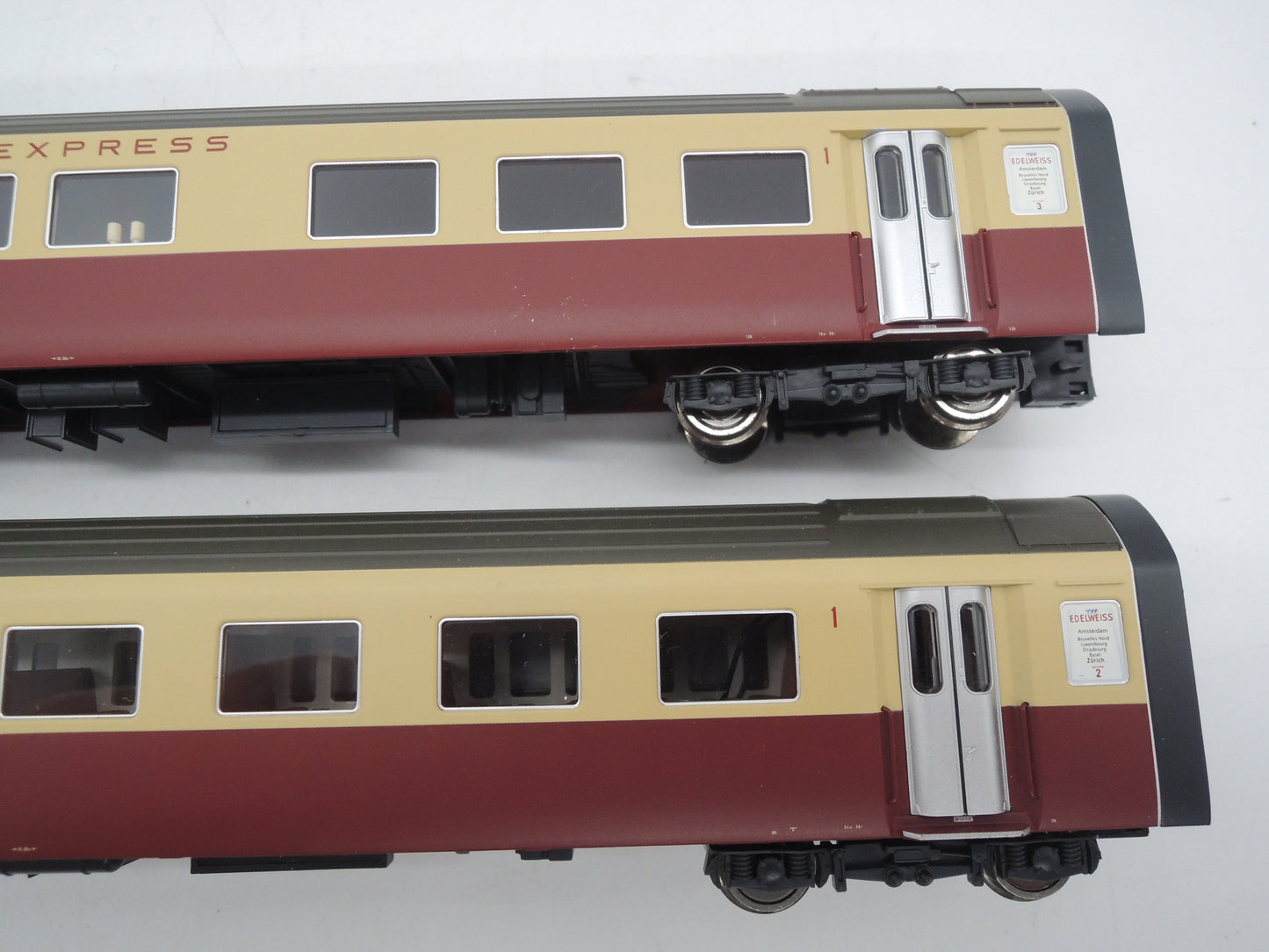 Trix H0 - 22132 - 4-delige RAm TEE van de SBB-CFF - Digitaal