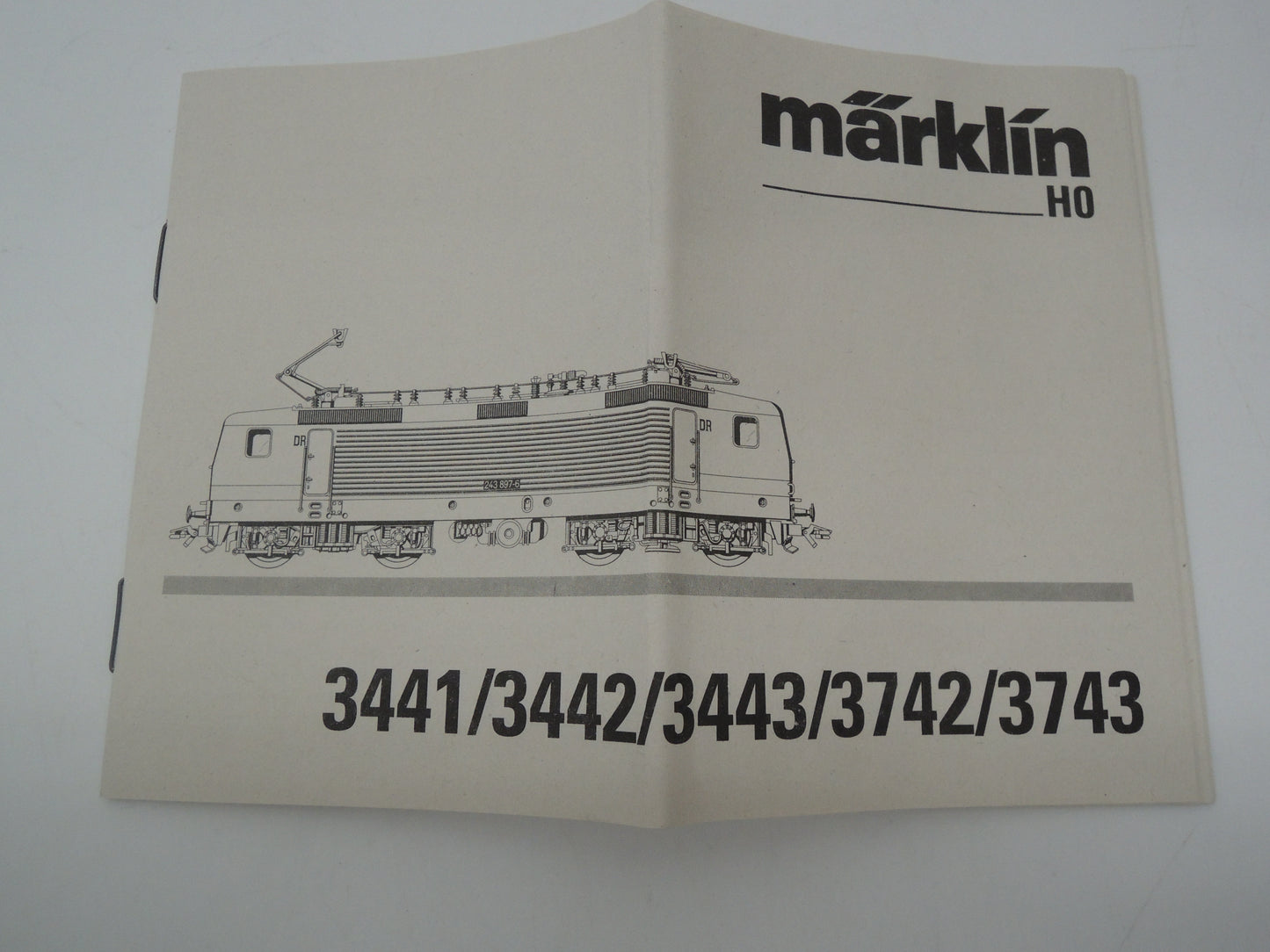 Märklin H0 - 3443 - E-loc, BR 243 van de DR - Digitaal