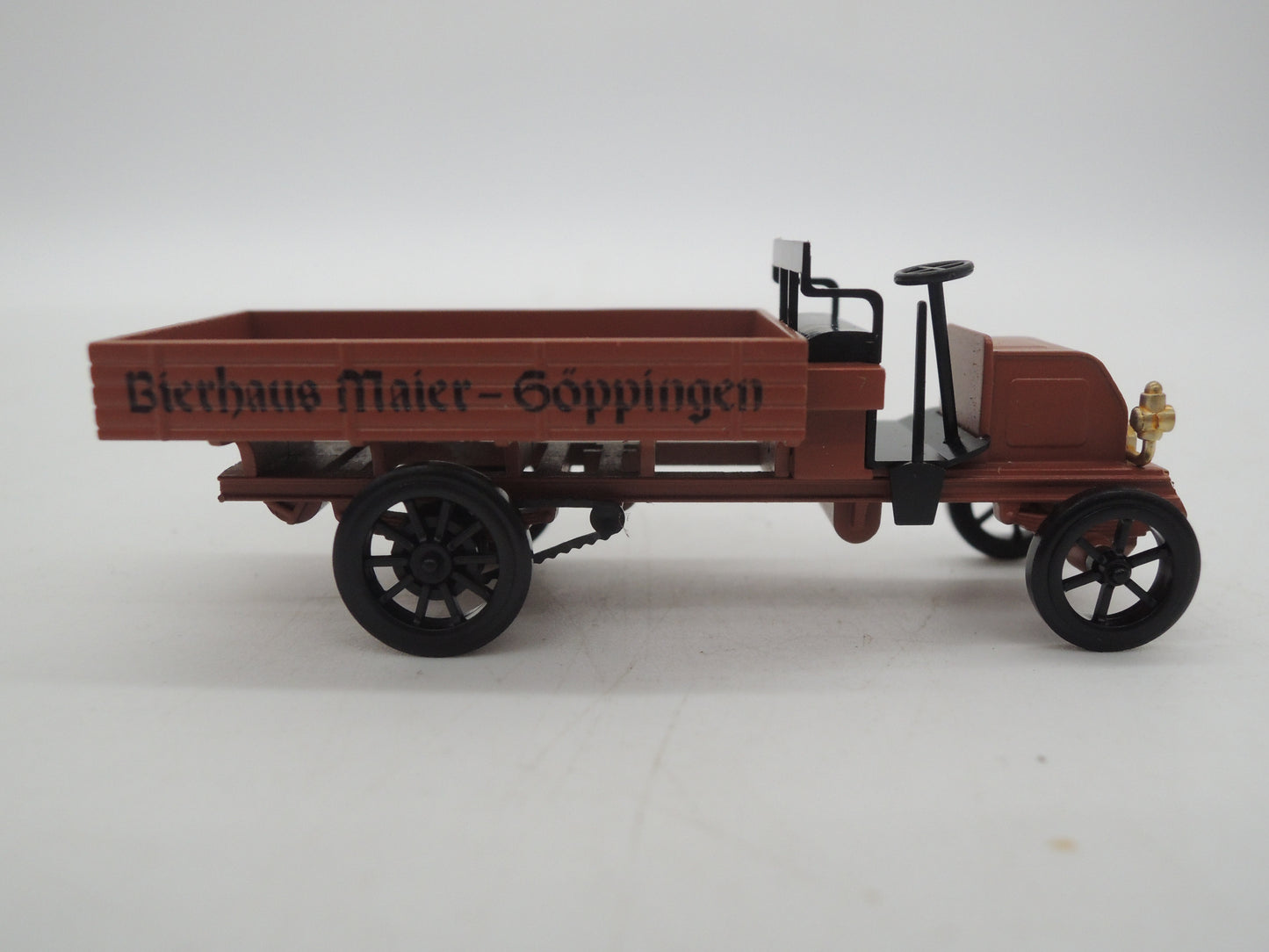 Märklin H0 - Museum 1994 - Gesloten goederenwagen "Genossenschaffts-Brauerei" van de K.W.St.E.