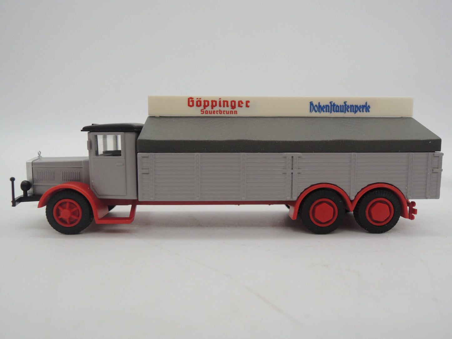 Märklin H0 - Museumwagen 2004 - Gasfleswagen "Göppinger Sauerbrunn"