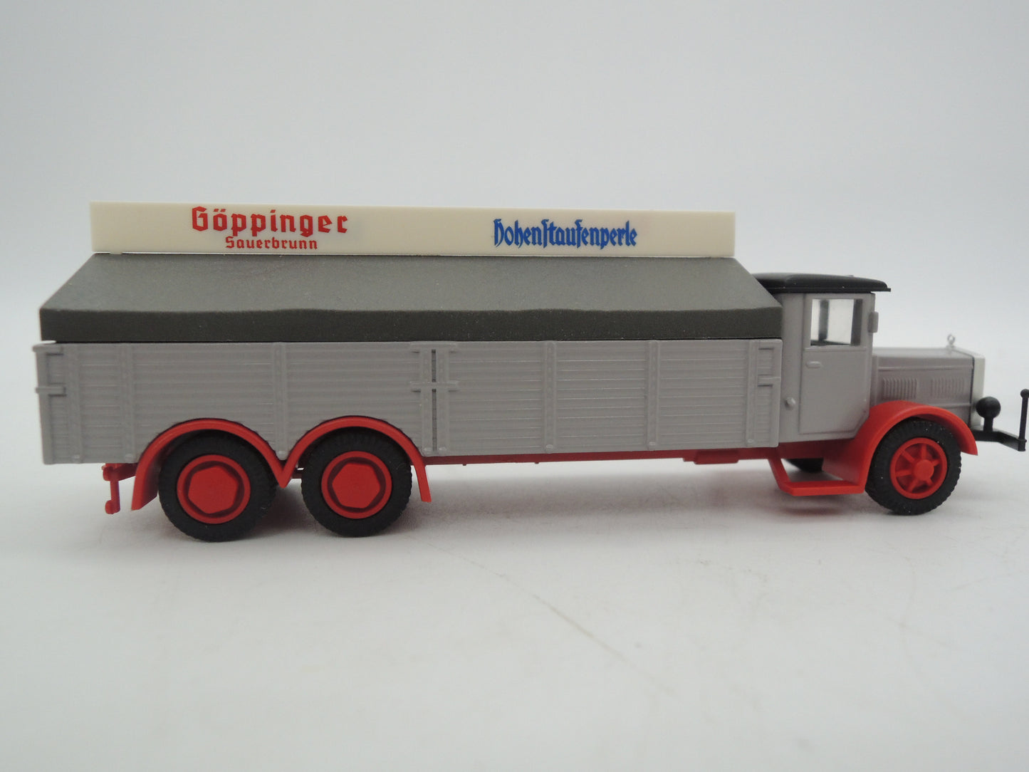 Märklin H0 - Museumwagen 2004 - Gasfleswagen "Göppinger Sauerbrunn"