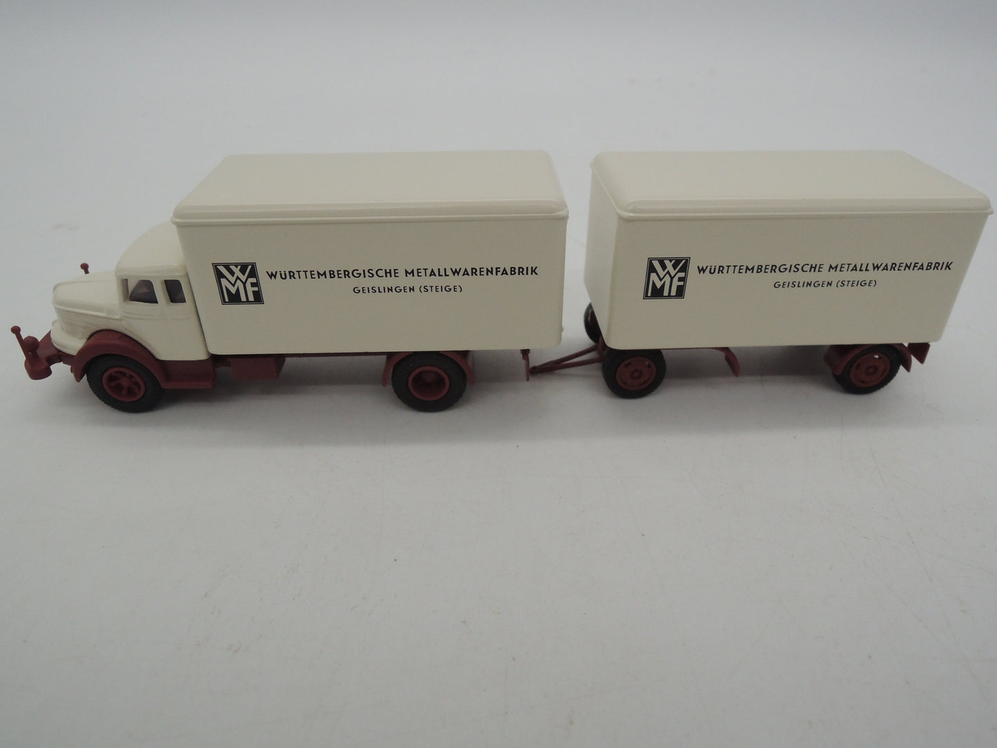 Märklin H0 - 48110/Museumwagen 2010 - Gesloten goederenwagen "Württembergische Metallwarenfabrik" van de DB