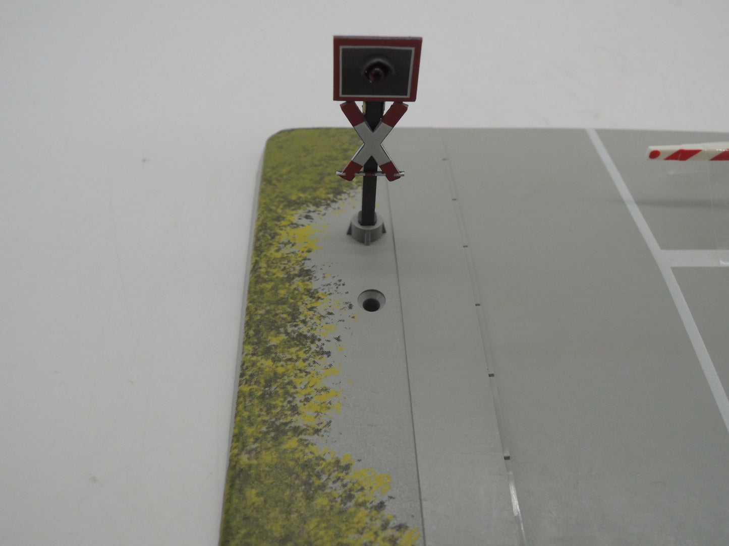 Märklin H0 - 7592K - Volautomatische spoorweg overweg K-Rail