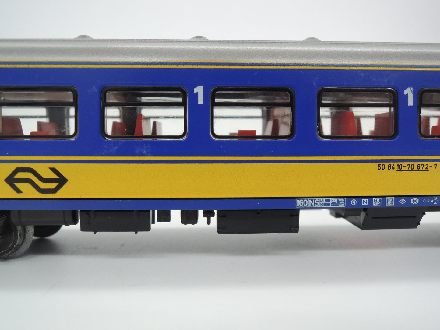 Märklin H0 - 4164 - Personenwagen 1e klas van de NS, met verlichting