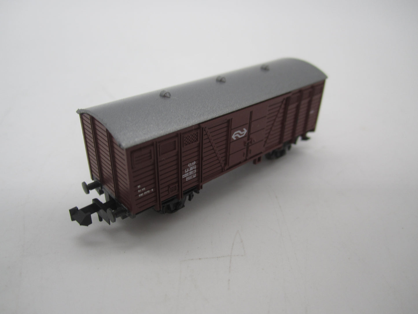 Roco N - Gesloten goederenwagen van de NS
