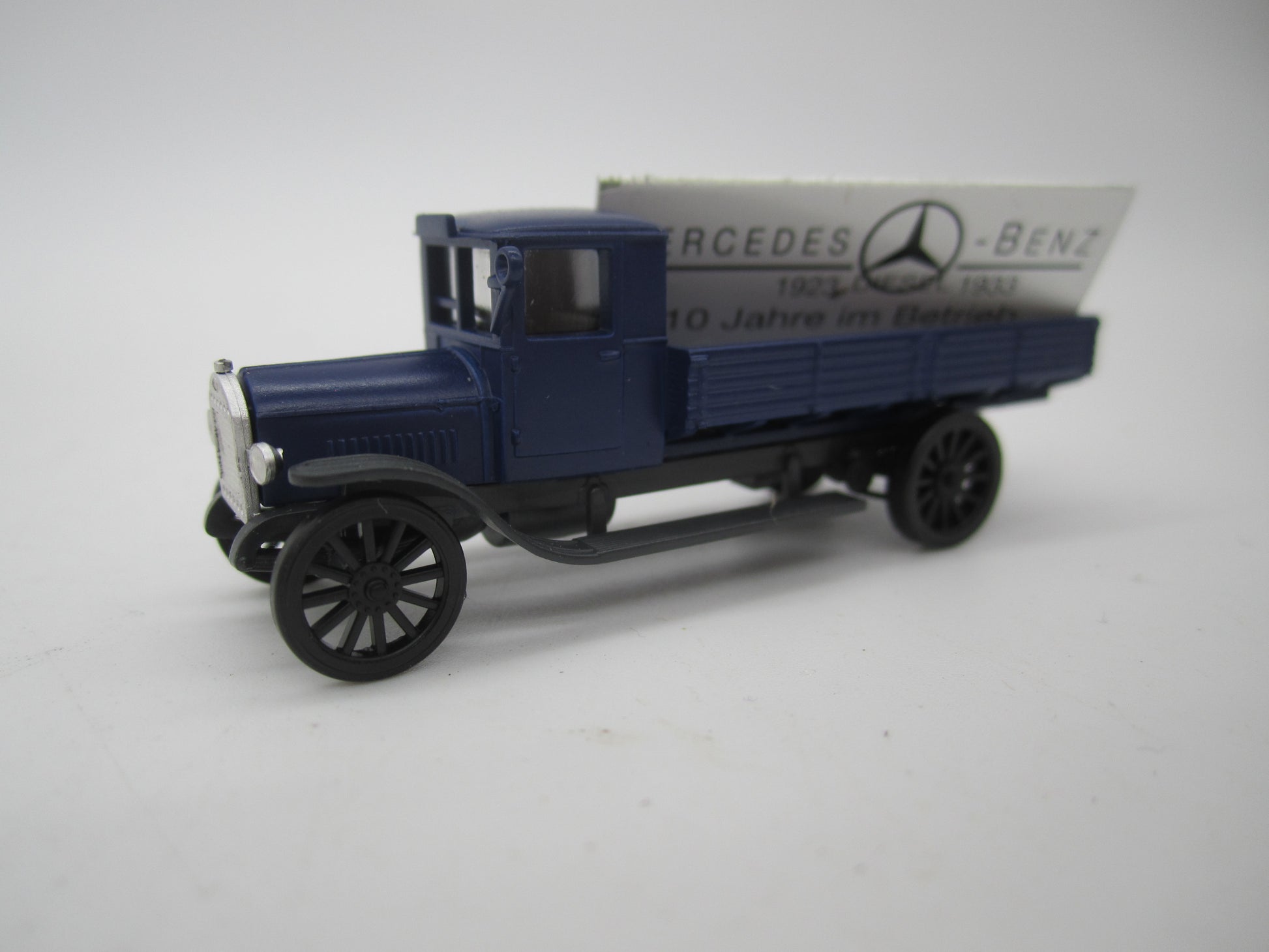 Märklin 19892 Lieferwagen Sarotti mit Uhrwerk-Antrieb Märklin 19892 Lieferwagen Sarotti mit Uhrwerk-Antrieb