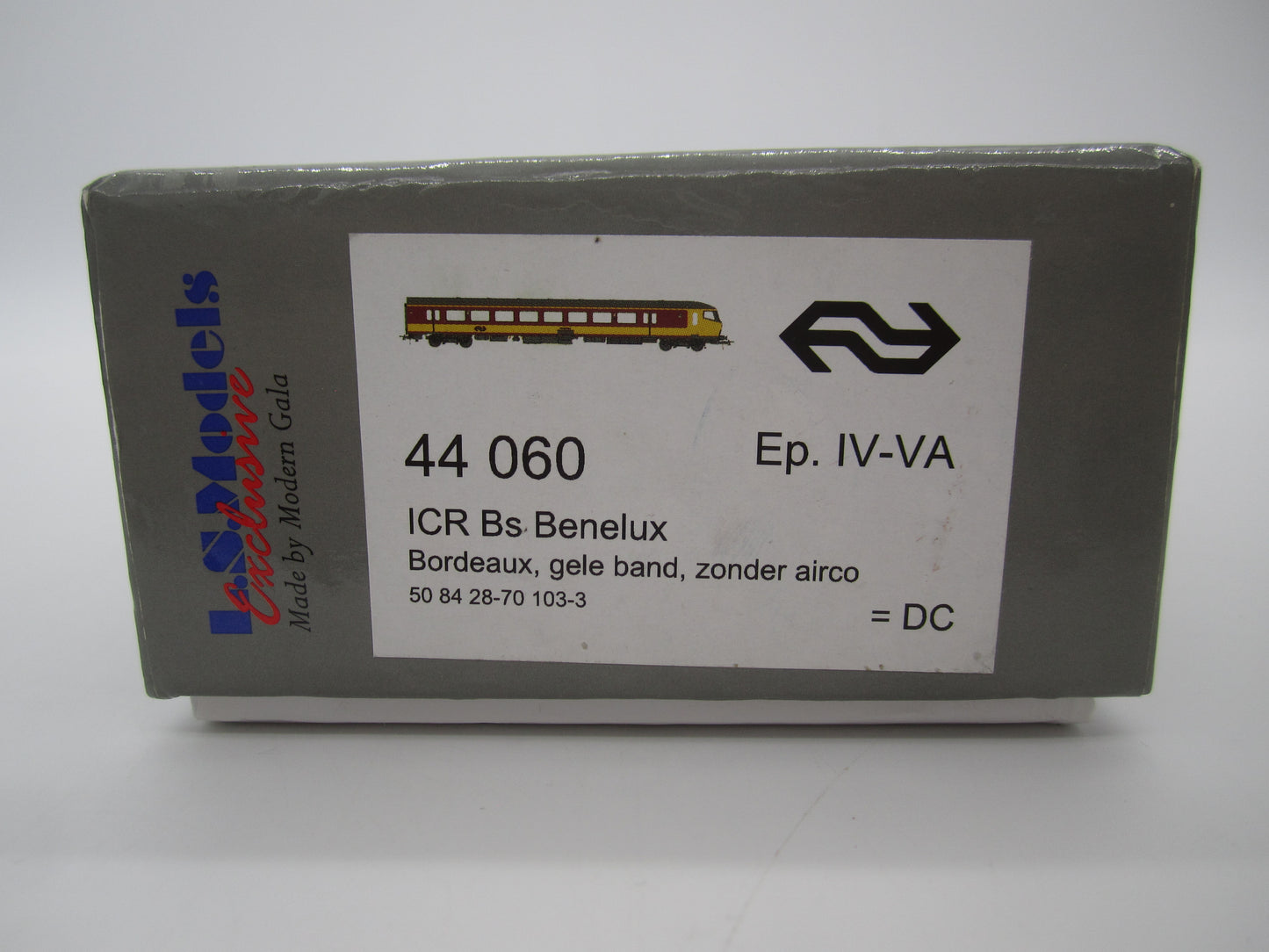 L.S. Models H0 - 44 060 - ICR stuurstandrijtuig Bs Benelux 2e klas van de NS