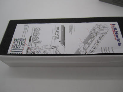 L.S. Models H0 - 44 060 - ICR stuurstandrijtuig Bs Benelux 2e klas van de NS