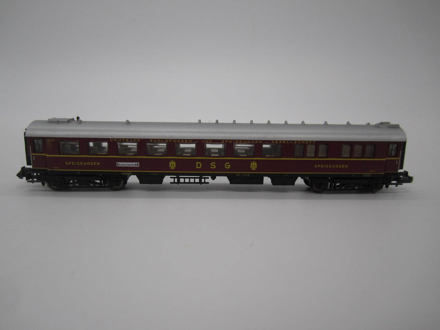 Minitrix N - 13310 - Speisewagen van de DSG, met verlichting