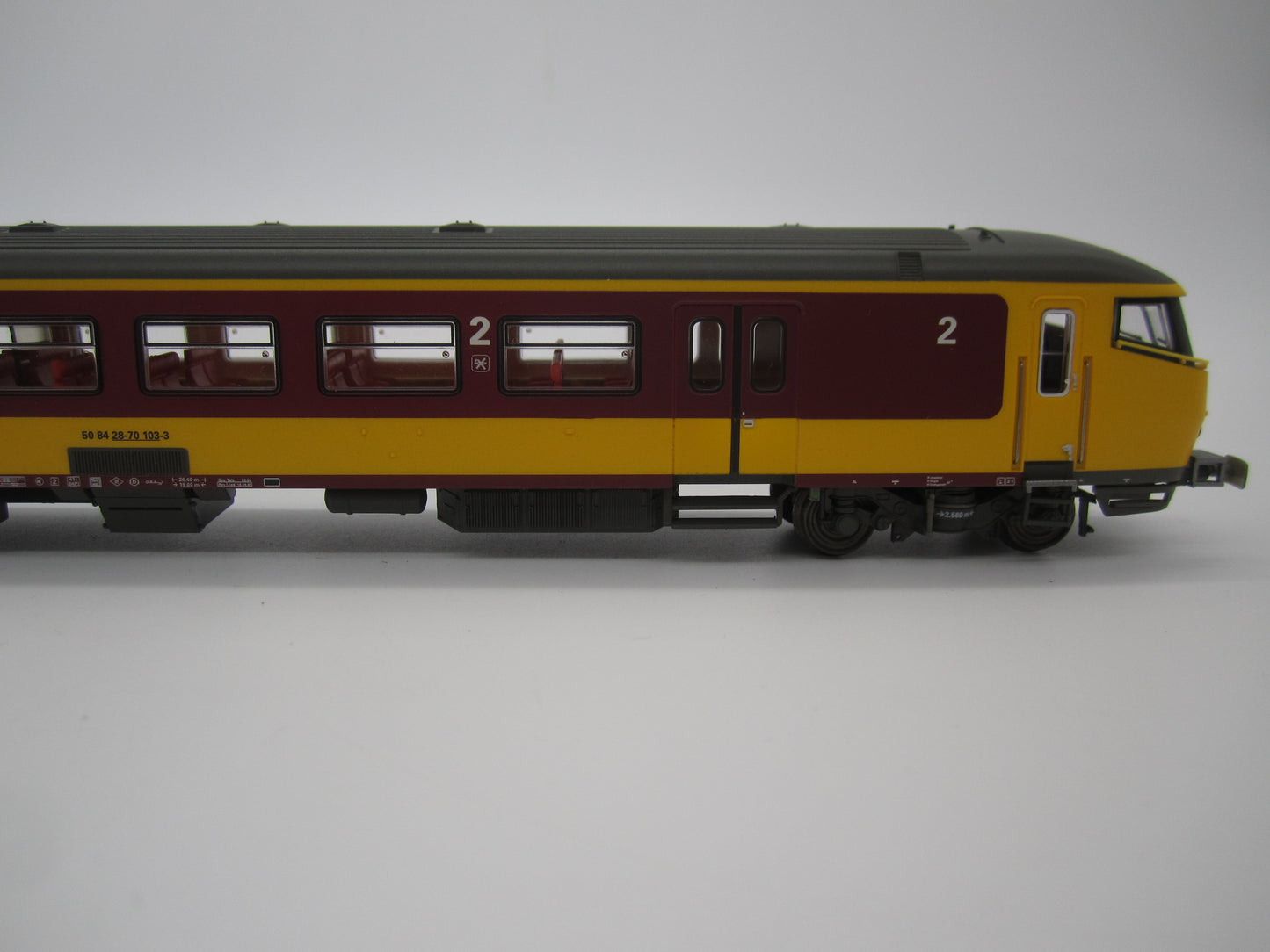 L.S. Models H0 - 44 060 - ICR stuurstandrijtuig Bs Benelux 2e klas van de NS