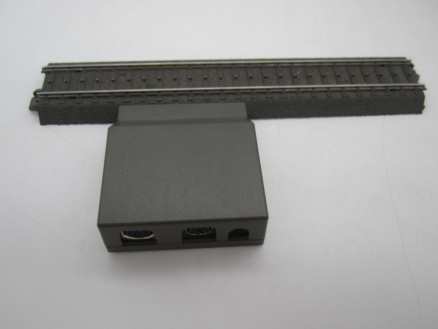 Märklin H0 - 60212/60052 - Central Station, met 60VA trafo en aansluitrail C-Rail