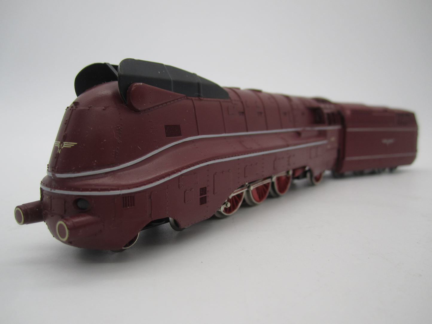 Märklin H0 - 3089 - Stroomlijn stoomloc met tender, BR 03.10 van de DR, digitaal