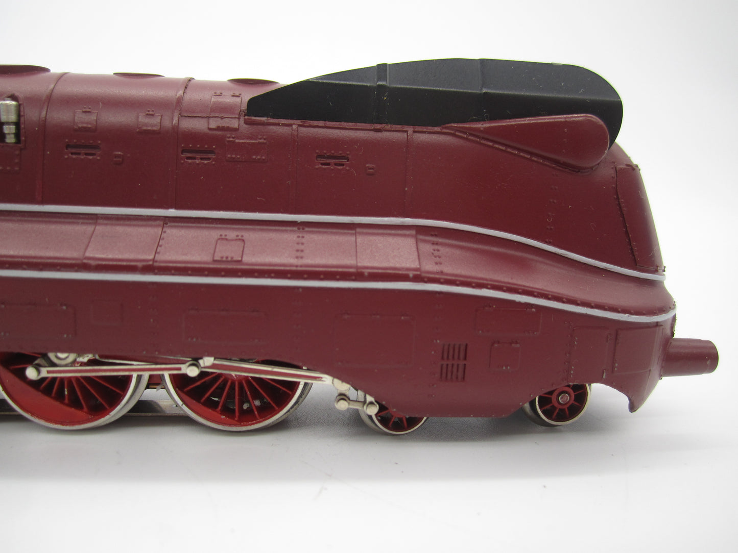 Märklin H0 - 3089 - Stroomlijn stoomloc met tender, BR 03.10 van de DR, digitaal