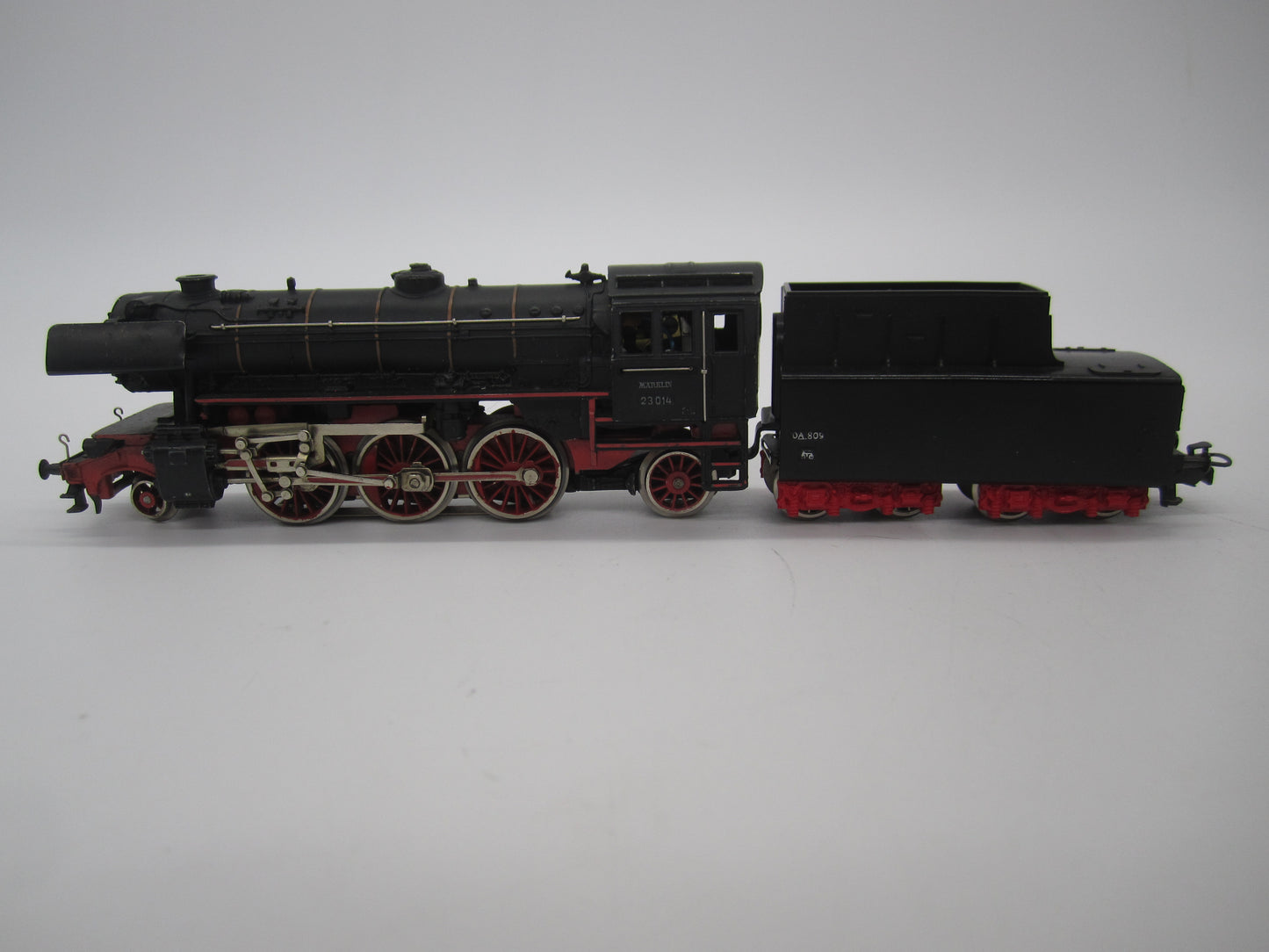 Märklin H0 - 3005 - Stoomloc met tender, BR 23 van de DB, digitaal