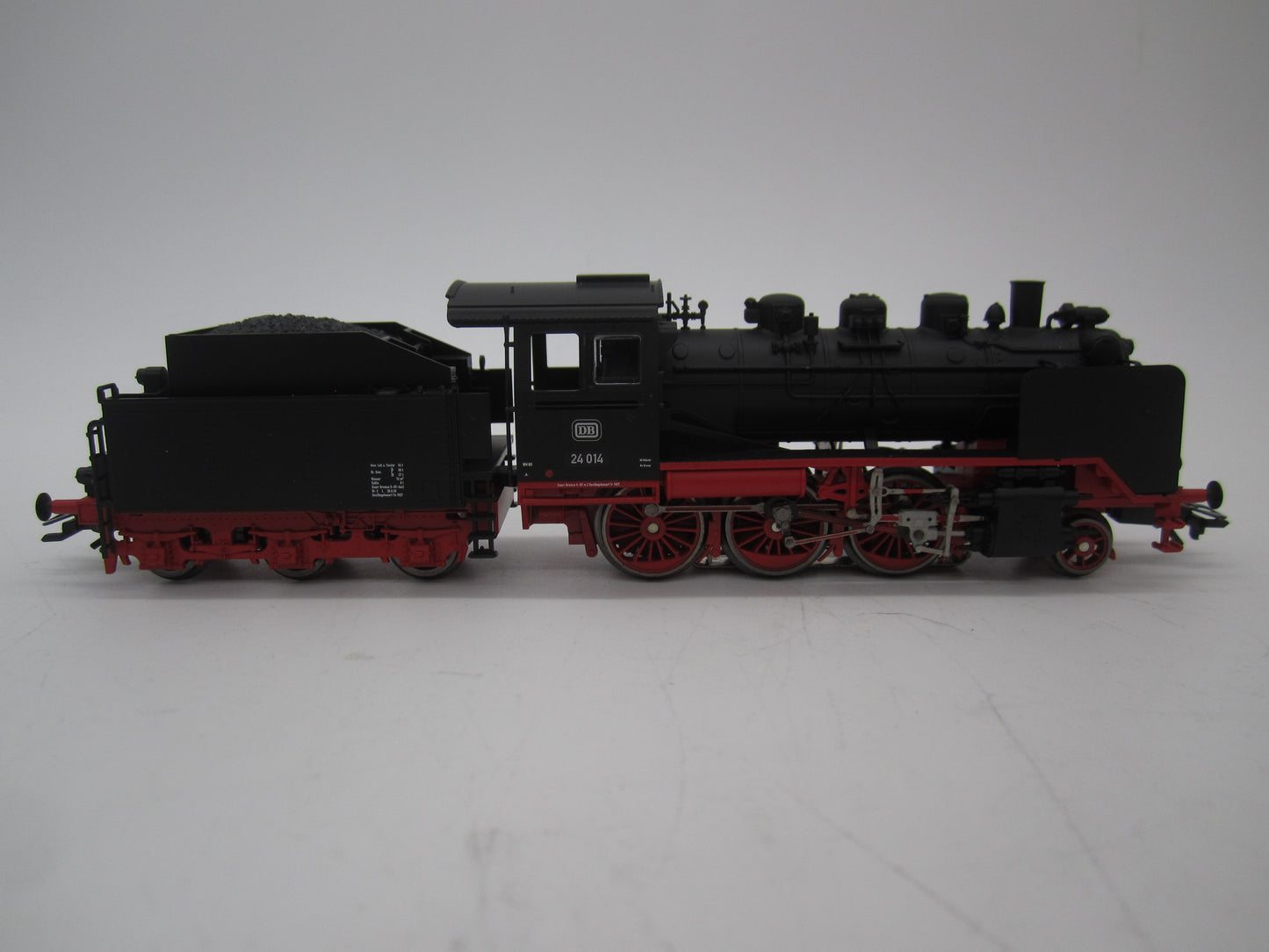 Märklin H0 - Uit set 29240 - Stoomloc met tender, BR 24 van de DB, Digitaal