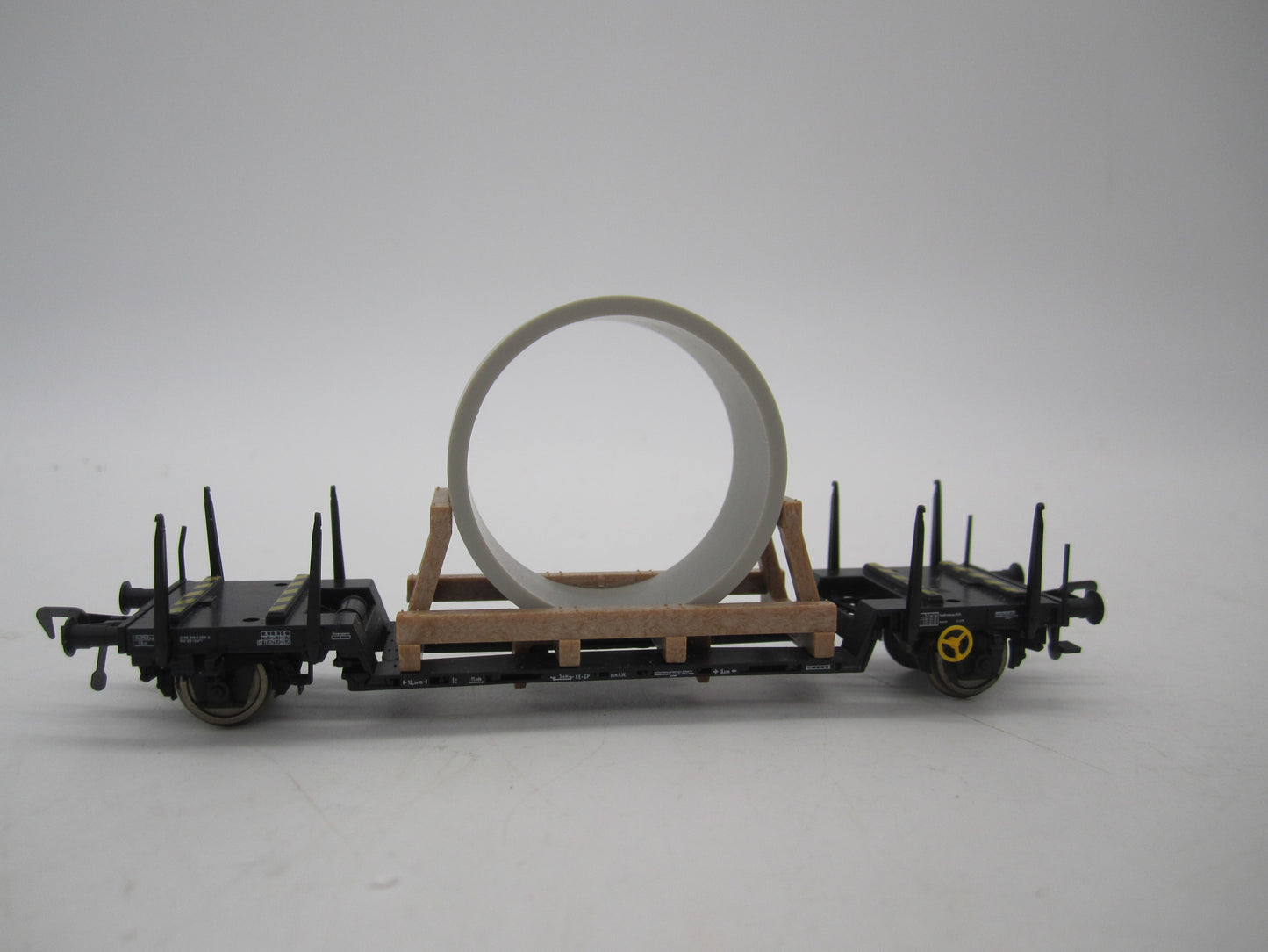 Fleischmann H0 - 5217 - Dieplader met betonbuis van de DB