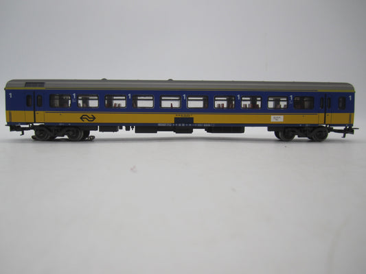 Märklin H0 - 4164 - Personenwagen 1e klas van de NS, met verlichting