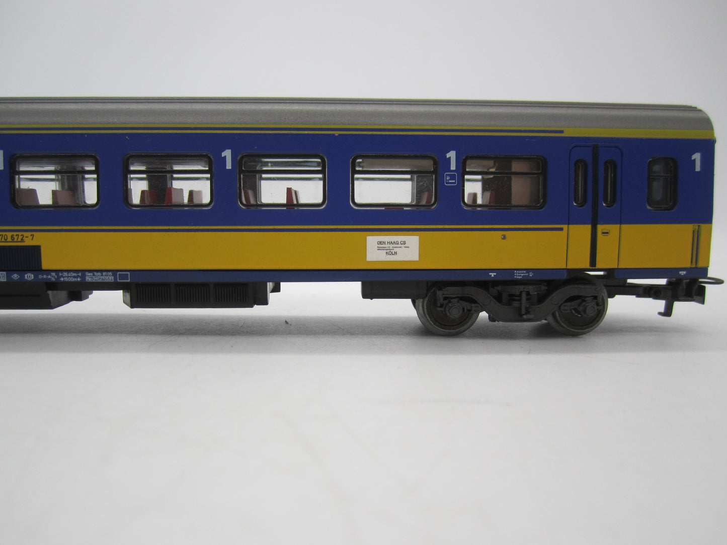 Märklin H0 - 4164 - Personenwagen 1e klas van de NS, met verlichting