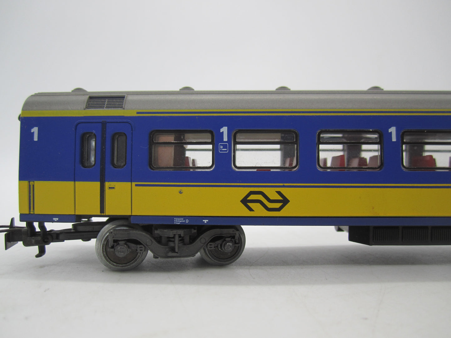 Märklin H0 - 4164 - Personenwagen 1e klas van de NS, met verlichting