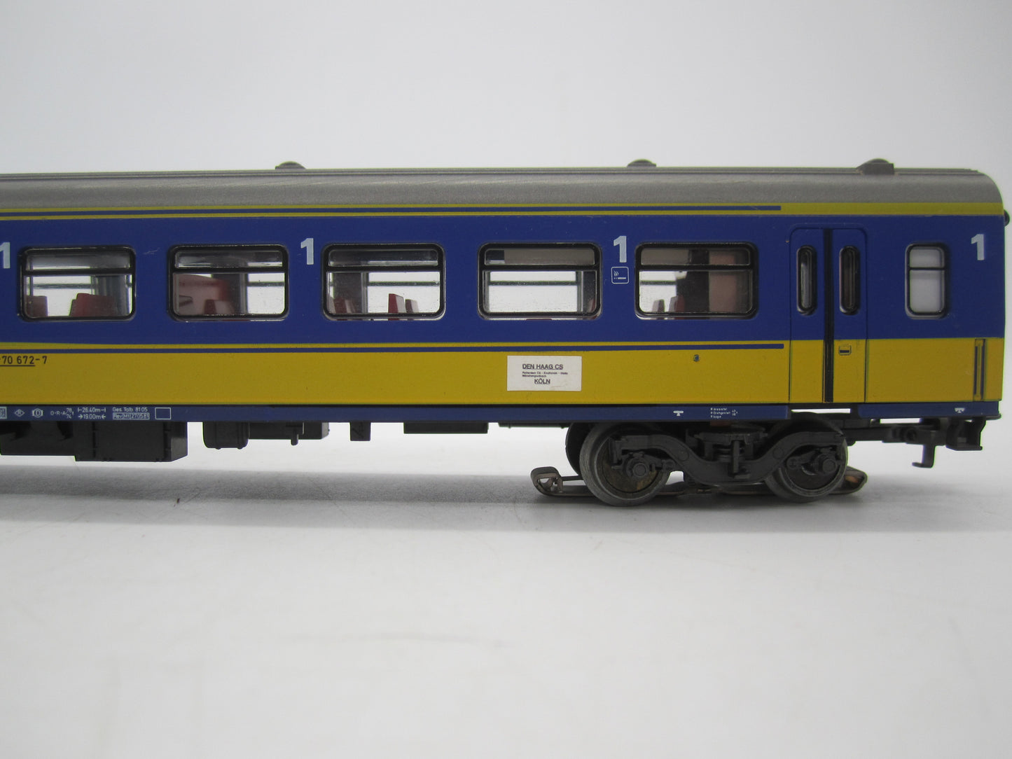 Märklin H0 - 4164 - Personenwagen 1e klas van de NS, met verlichting