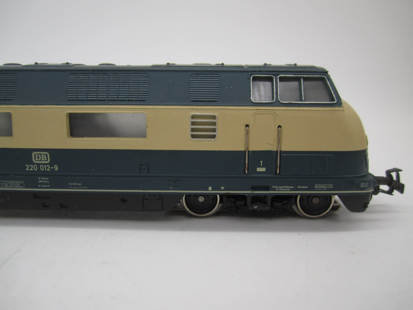Märklin H0 - 3081 - Dieselloc, BR 220 van de DB - Digitaal