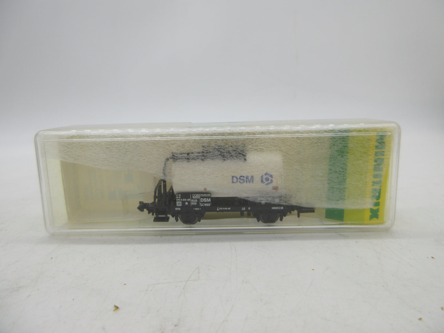 Minitrix N - 13289 - Ketelwagen "DSM" van de NS
