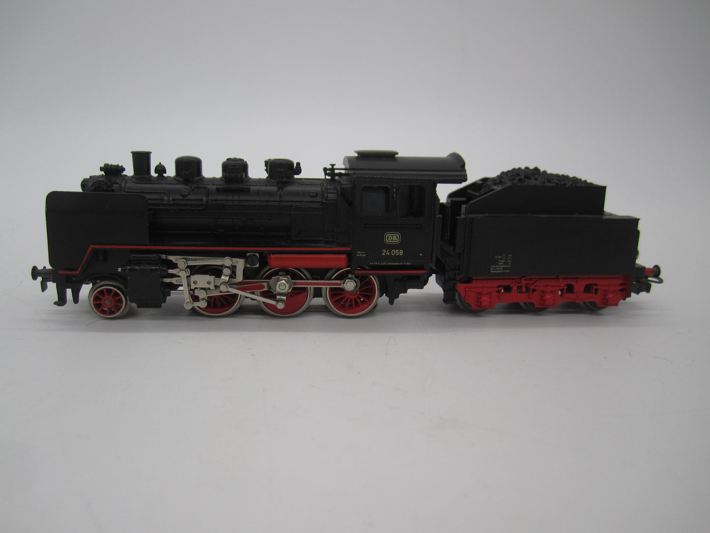 Märklin H0 - 3003 - Stoomloc met tender, BR 24 van de DB, Digitaal