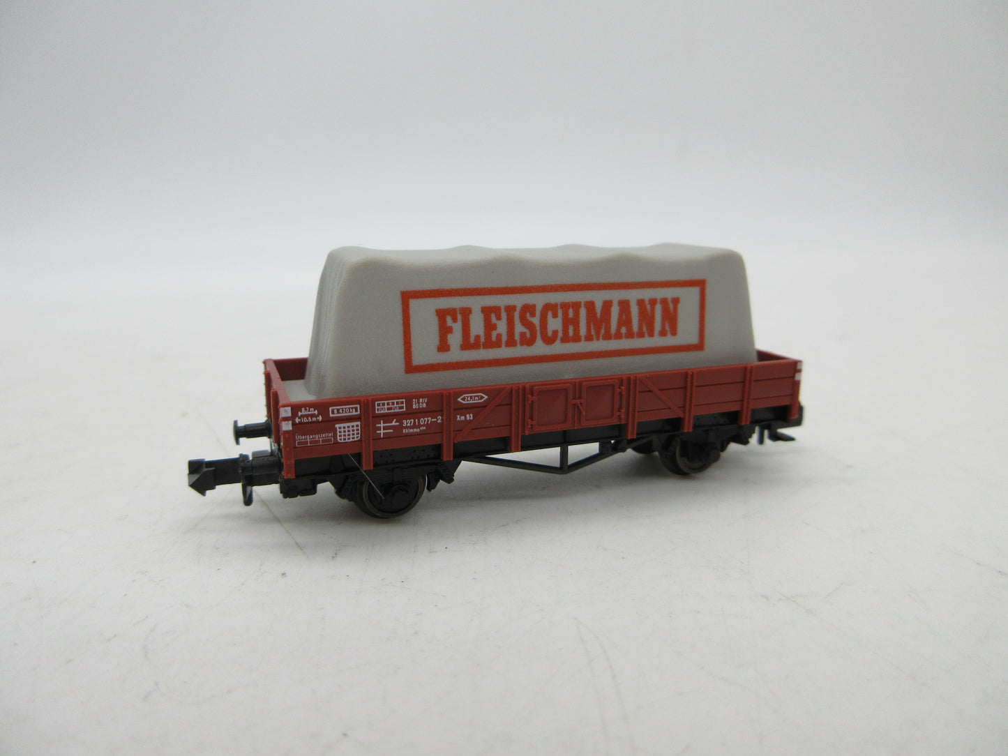 Fleischmann Piccolo N - 8211 - Platte wagen met dekzeil van de DB