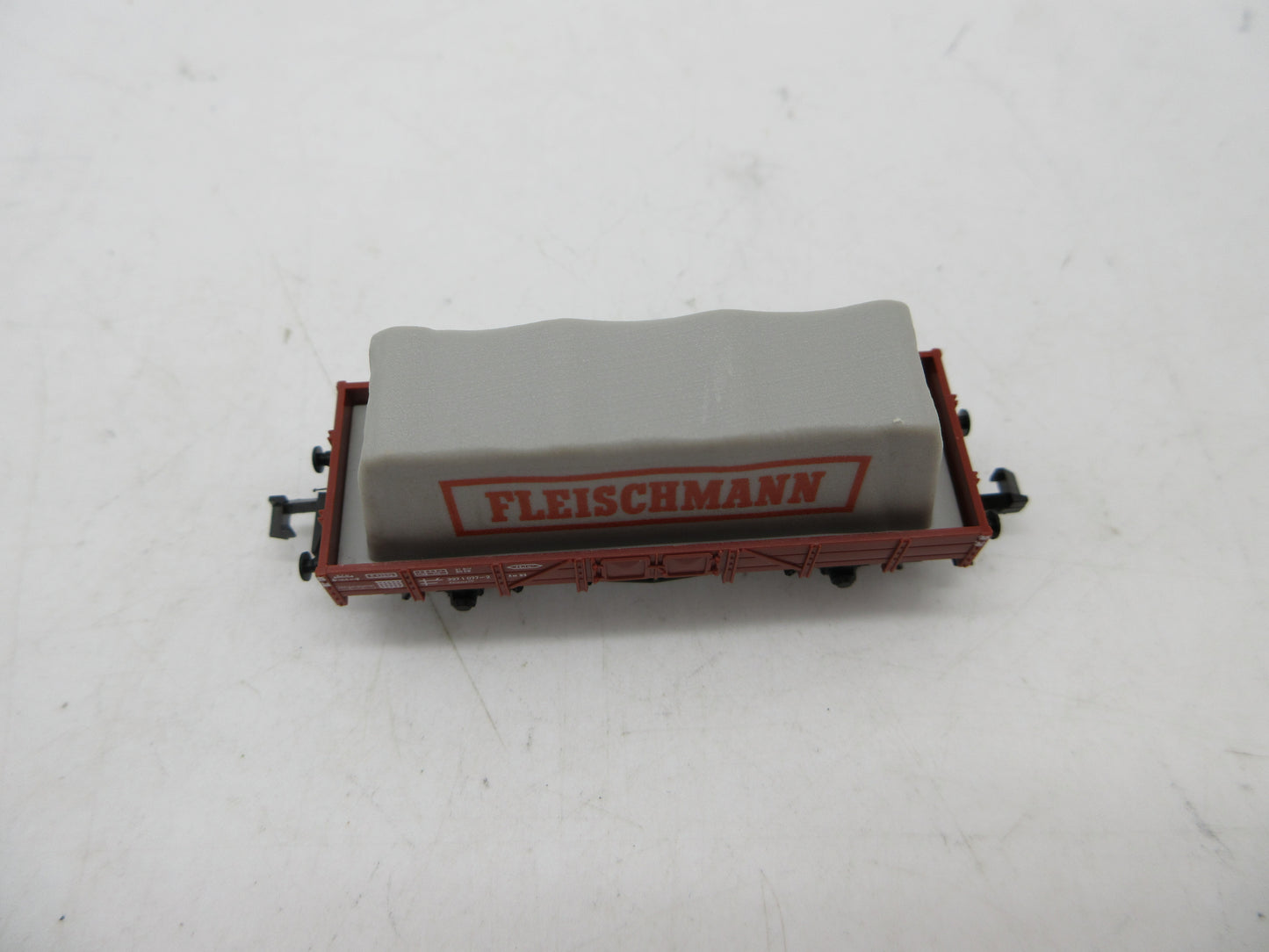Fleischmann Piccolo N - 8211 - Platte wagen met dekzeil van de DB