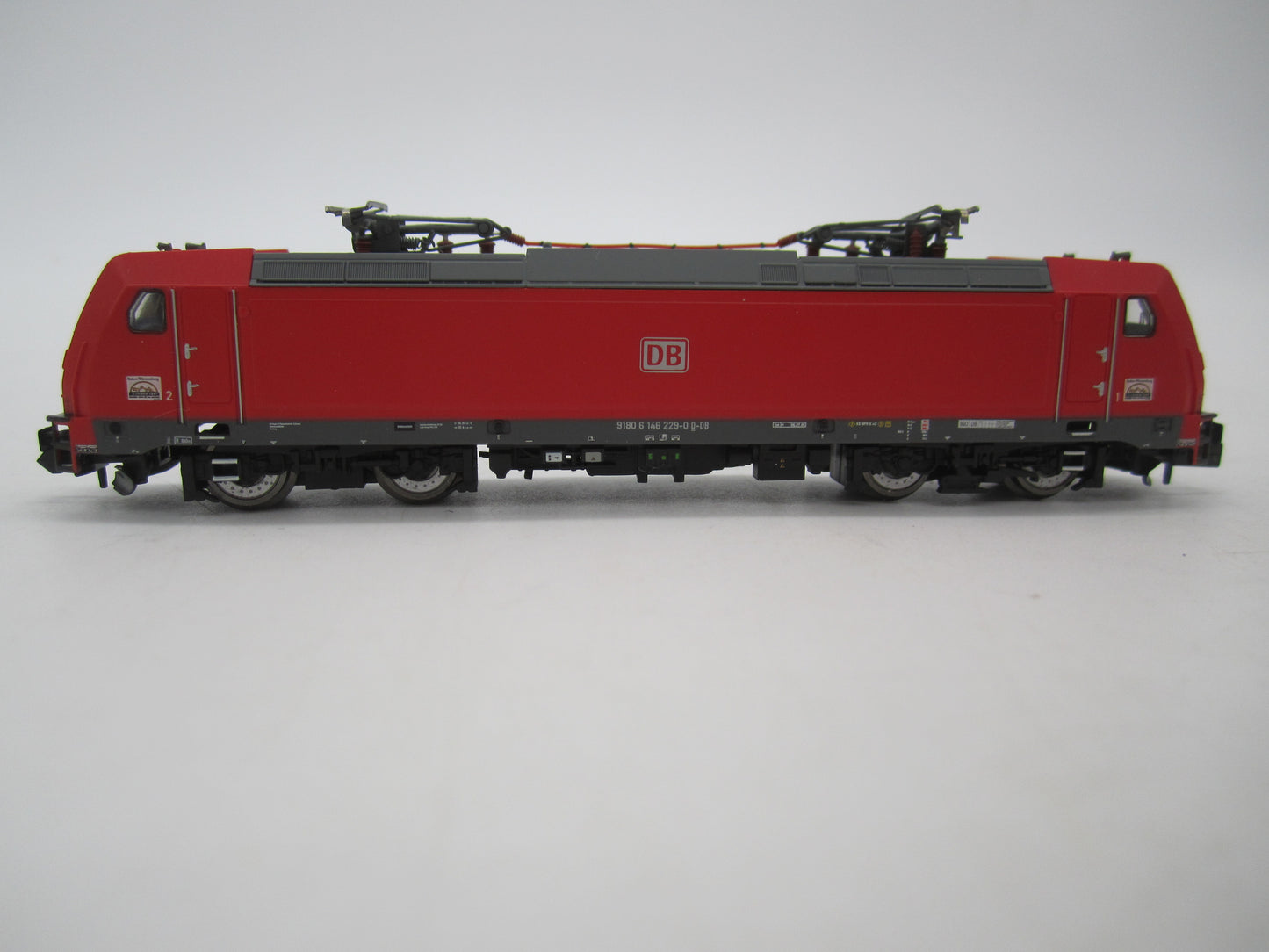 Arnold N - HN2103 - E-loc, BR 146 van de DB
