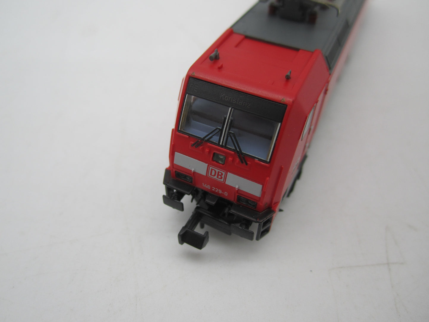Arnold N - HN2103 - E-loc, BR 146 van de DB