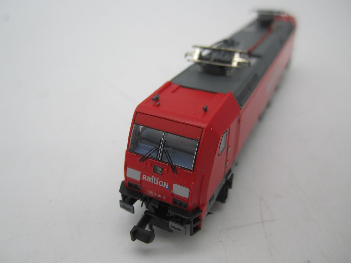 Arnold N - HN2105 - E-loc, BR 185 "Railion" van de DB