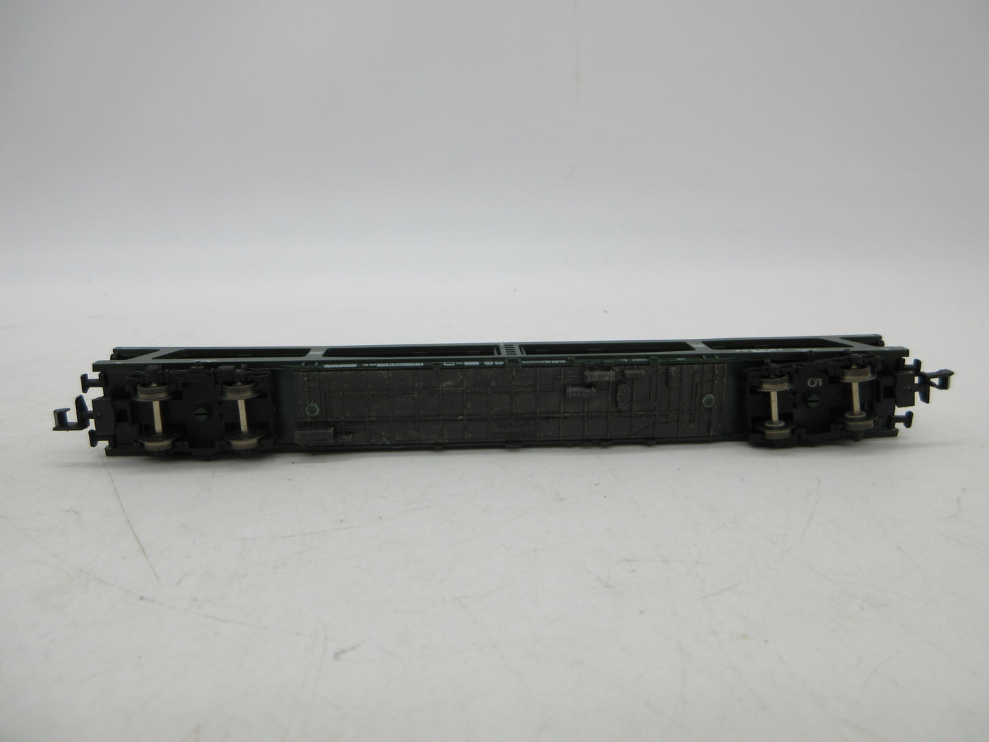 Fleischmann N - 8285 - 4-delige autotransportwagen, met 10 auto's beladen van de DB