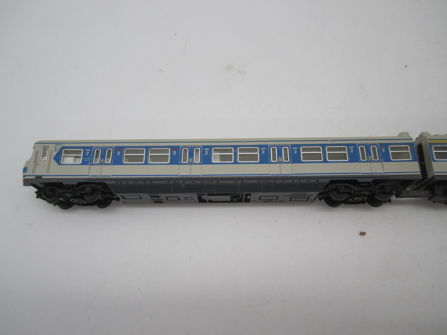 Arnold N - 2940 - 3-delig treinstel ET 420 van de DB